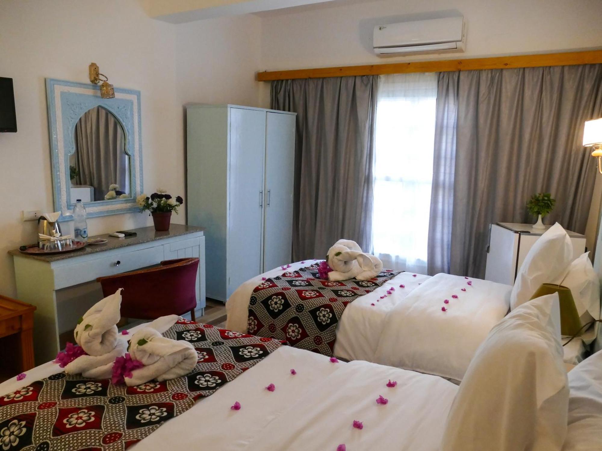 El Gezira Hotel Luxor Kültér fotó